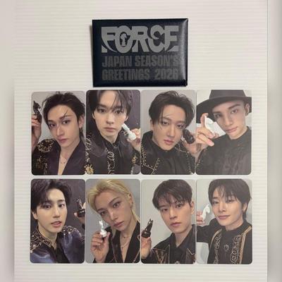 STRAY KIDS Japan SEASON’S GREETINGS 2026 FORCE OFFIZIELLE FOTOKARTE