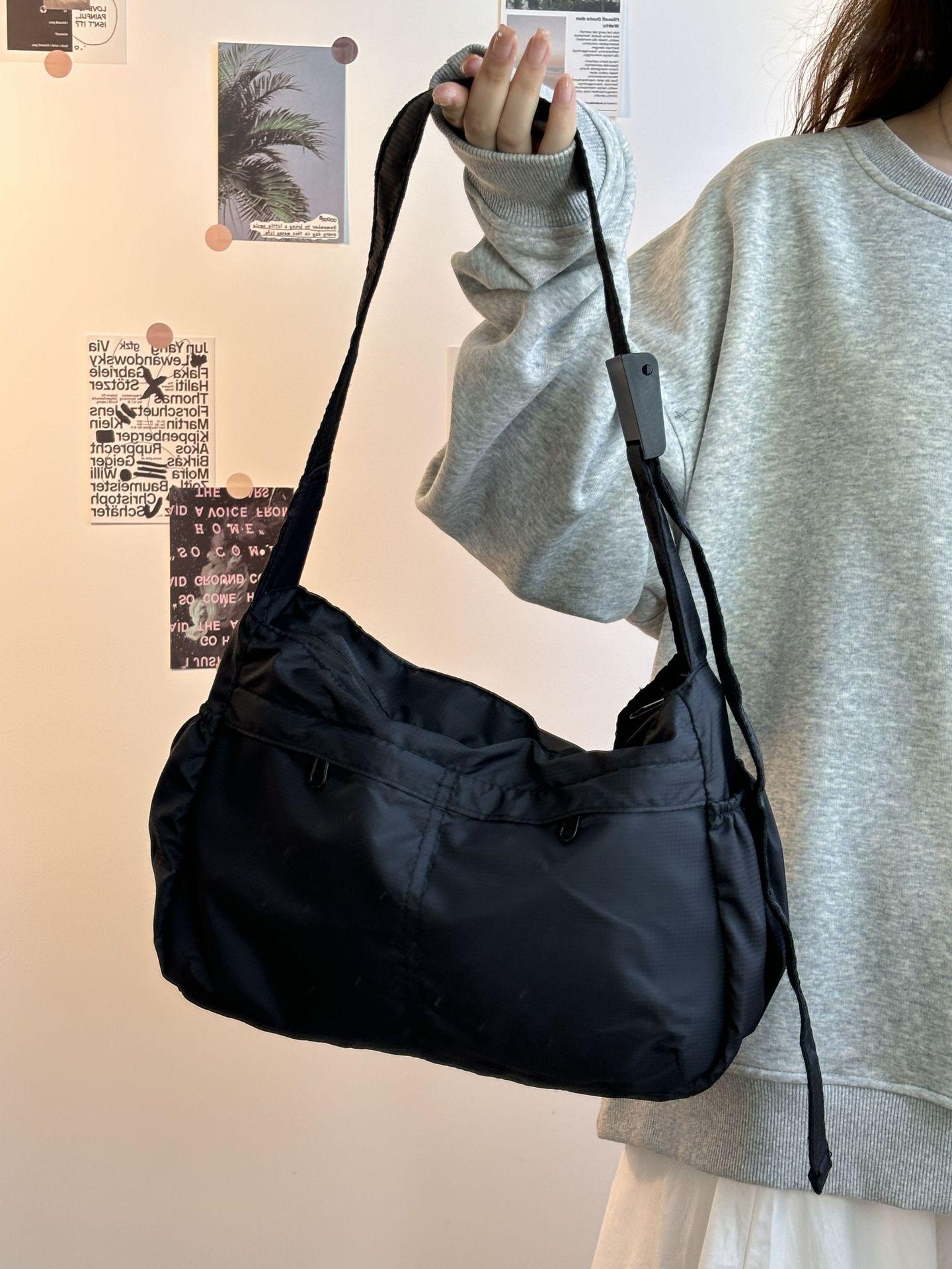 

Стильная и простая нейлоновая сумка новая большая вместительная повседневная универсальная сумка через плечо в стиле милитари сумка-мессенджер женская сумка для поездок на работу чёрный