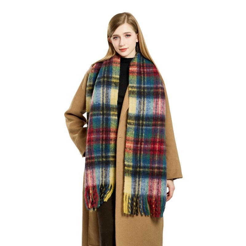 New autumn and winter retro plaid fringed scarf wool blended high-end versatile warm contrasting color plaid scarf