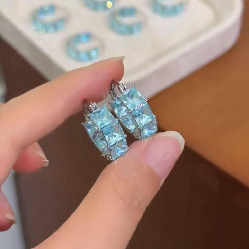 Elegant Blue Crystal Hoops: Contemporary Korean Style, Luxuriously Simple & Versatile Earrings