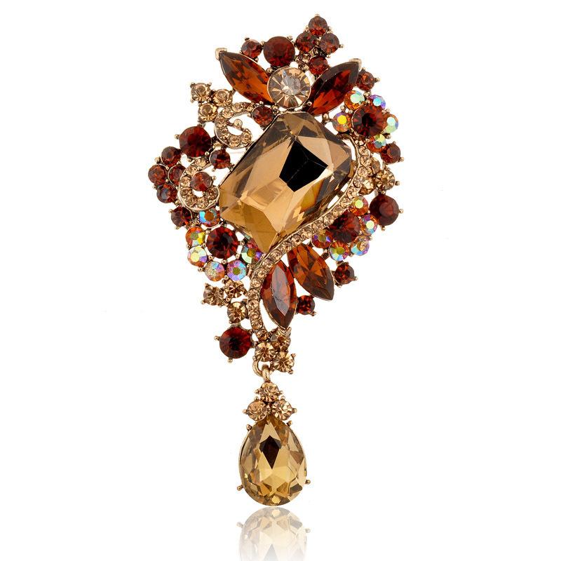 SKEDS New Elegant Shiny Boutique Decoration Brooch For Women Luxury Creative Rhinestone Accessories Sweater Dress Jewelry Pins