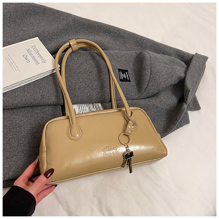 Large-capacity Bag Women's Autumn and Winter Versatile New Retro Niche Single Shoulder Armpit Bag Work Commuter Pillow Bag