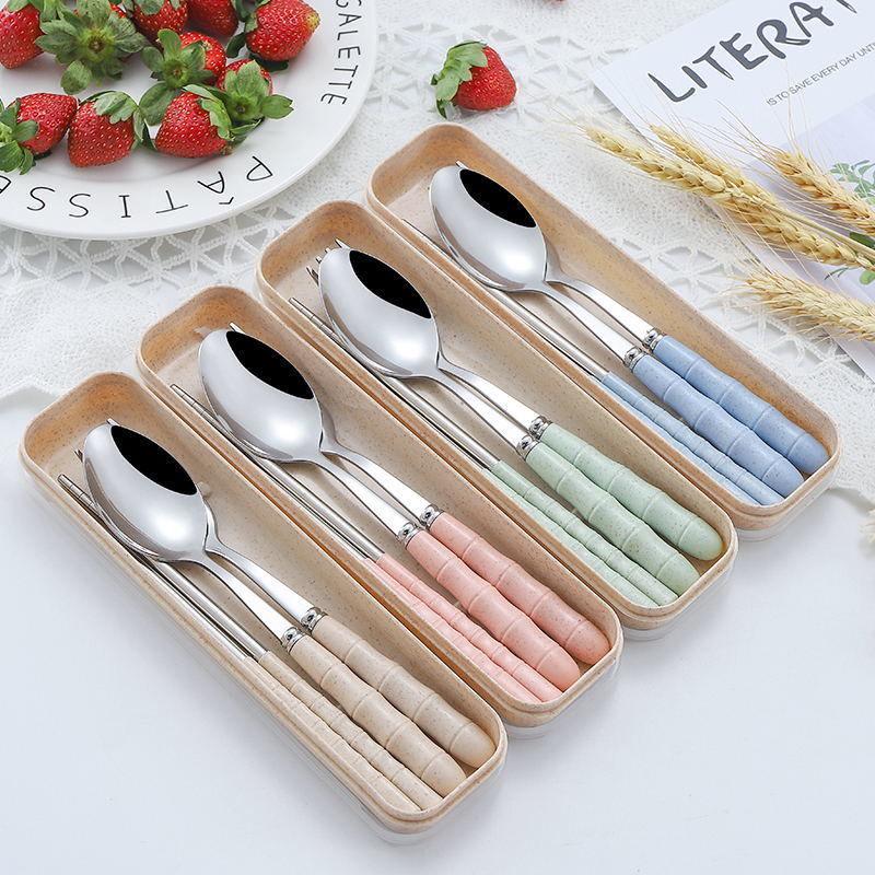 Portable Stainless Steel Cutlery Set: Chopsticks, Spoon, Fork - Food-Grade, Perfect for Office Workers, Boxed Two-Piece Set