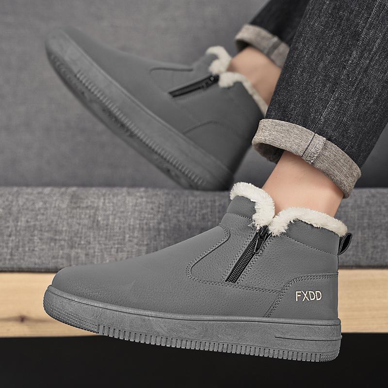 Winter New High-top Snow Boots with Added Insulation for Warmth. Warmth-enhanced Sports Boots for Outdoor Use. Men's Boots.