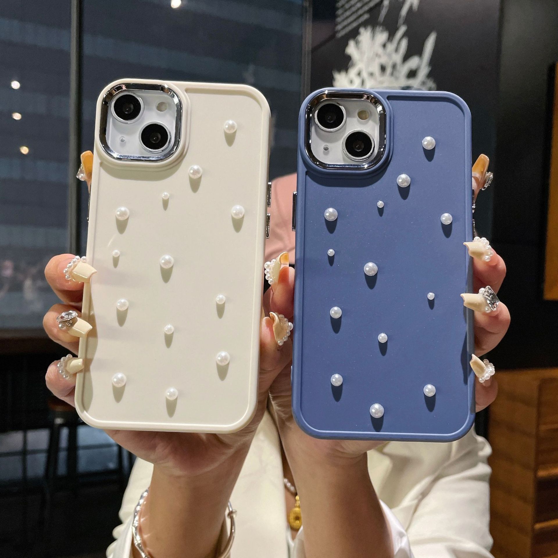 

Applicable To IPhone16PRO Creative Three Dimensional Small Pearl Mobile Phone Case Apple 13 8P Metal Photo Frame Protection Case Apple 12-12PRO