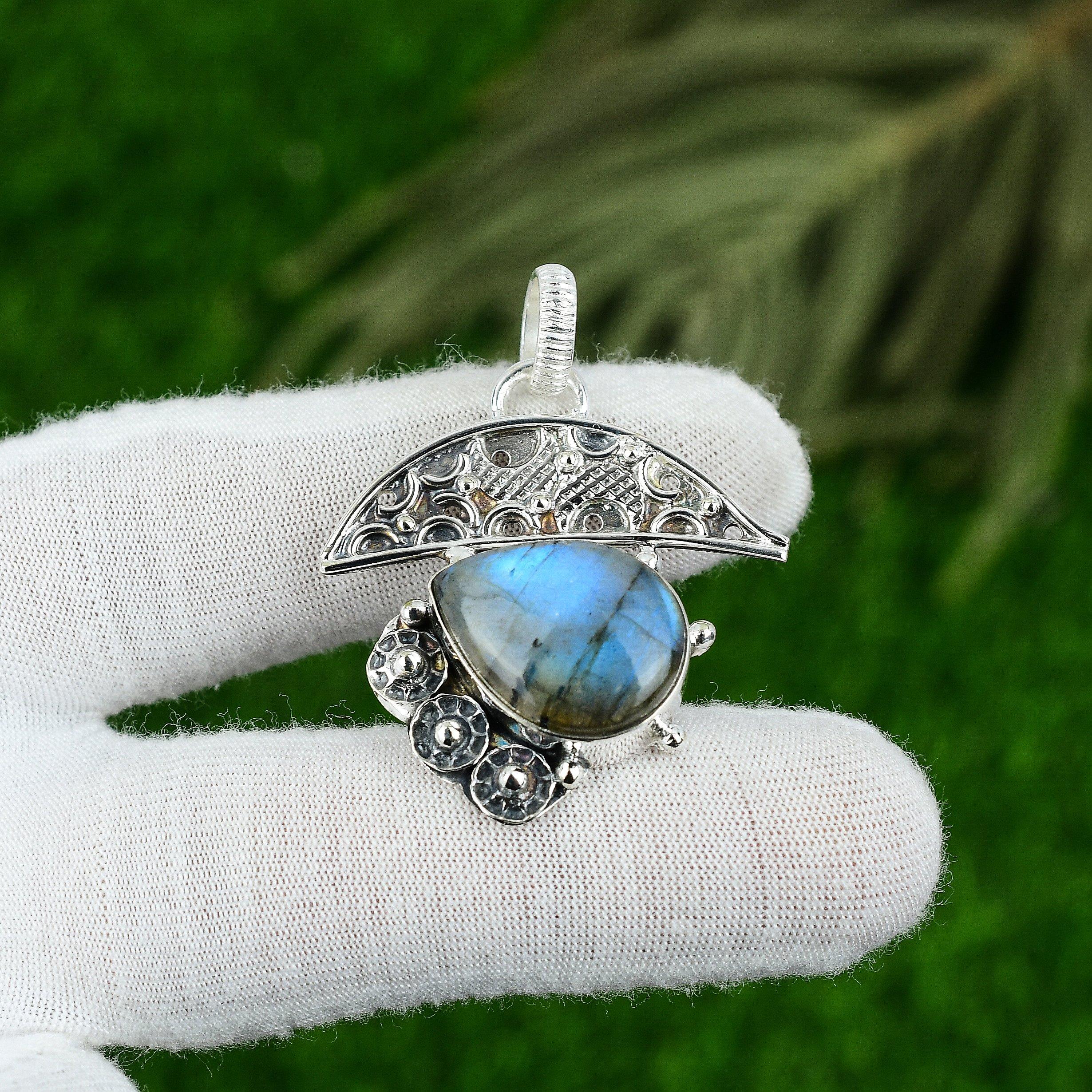 Natural Labradorite Sterling Silver Daughter Bezel Third Eye Chakra Boho Pendant