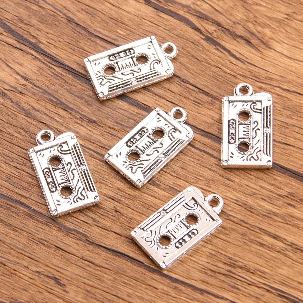 10pcs Musical Note Pendant Piano Guitar Microphone Speaker Suona Music Equipment Alloy Jewelry Accessories