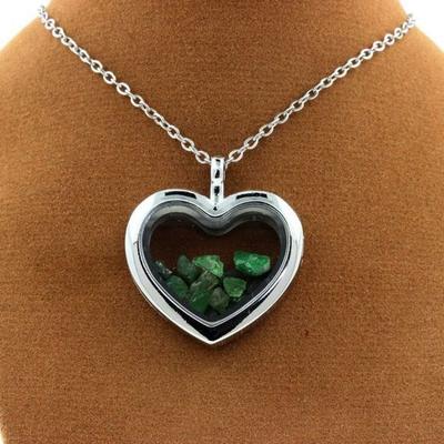 Stones and Minerals. Raw Tsavorite Garnet Necklace. Heart Model.