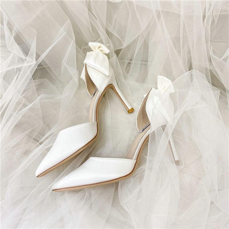 Fashion 2025 Pearl French Bow Bride, Pearl Design Sense Fashion Show, Niche High Heels, Wedding Shoes And Sandals