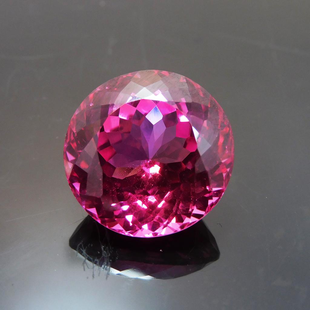 Brillanter ZERTIFIZIERTER Natürlicher 25,35 Karat Rosa Rubin Rundschliff Loser Edelstein