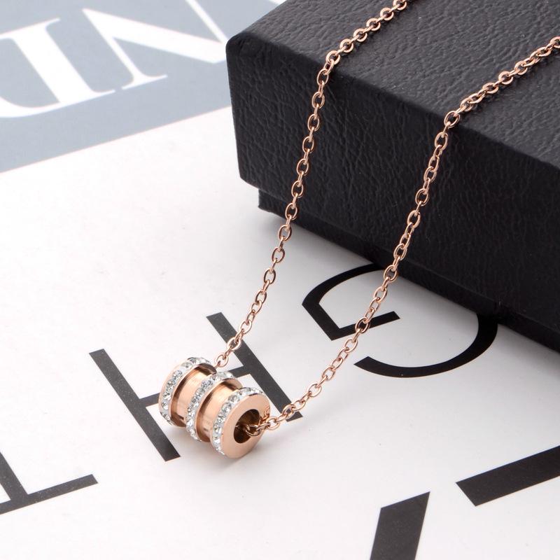 Non-Fading Sweet Fresh Necklace: Titanium Steel Tassel with Diamond-Embellished Multiple Butterflies