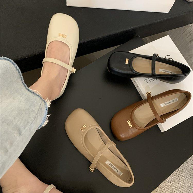 Xiaoxiangfeng single shoes 2025 spring and autumn new one-word buckle French beanie shoes women's flat-soled soft-soled Mary Jane grandma shoes