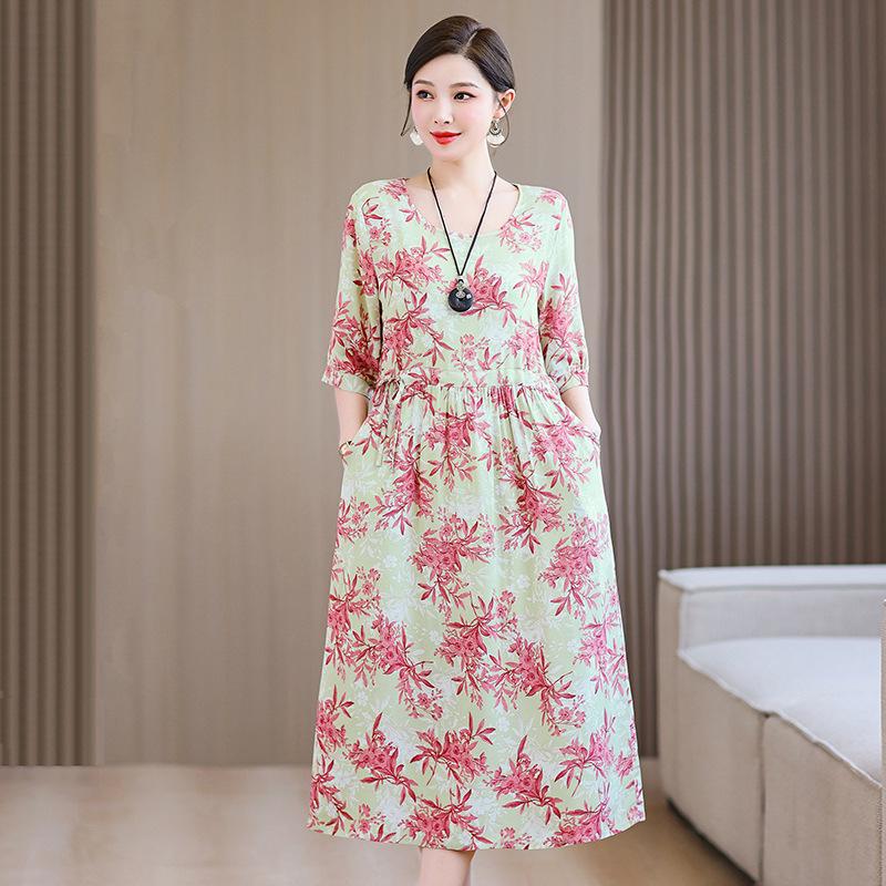 

2024 Элегантное цветочное платье из хлопка и шелка для молодых мам - Летний дизайн из вискозы, стройнящий фигуру XL