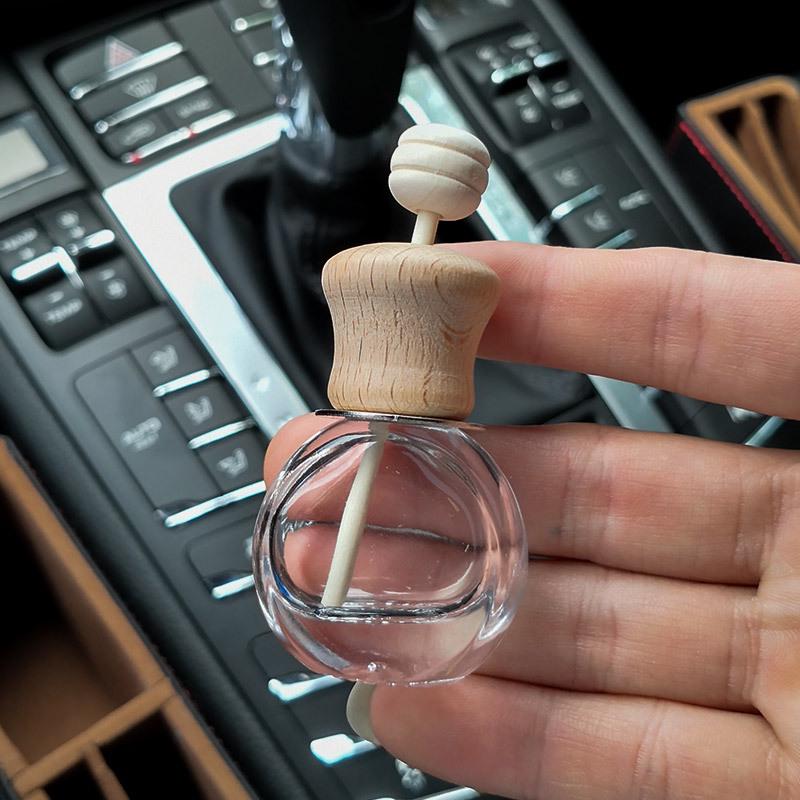 Car Vent Glass Aromatherapy Bottle - Essential Oil Scented Ornament for Car Interior Decoration