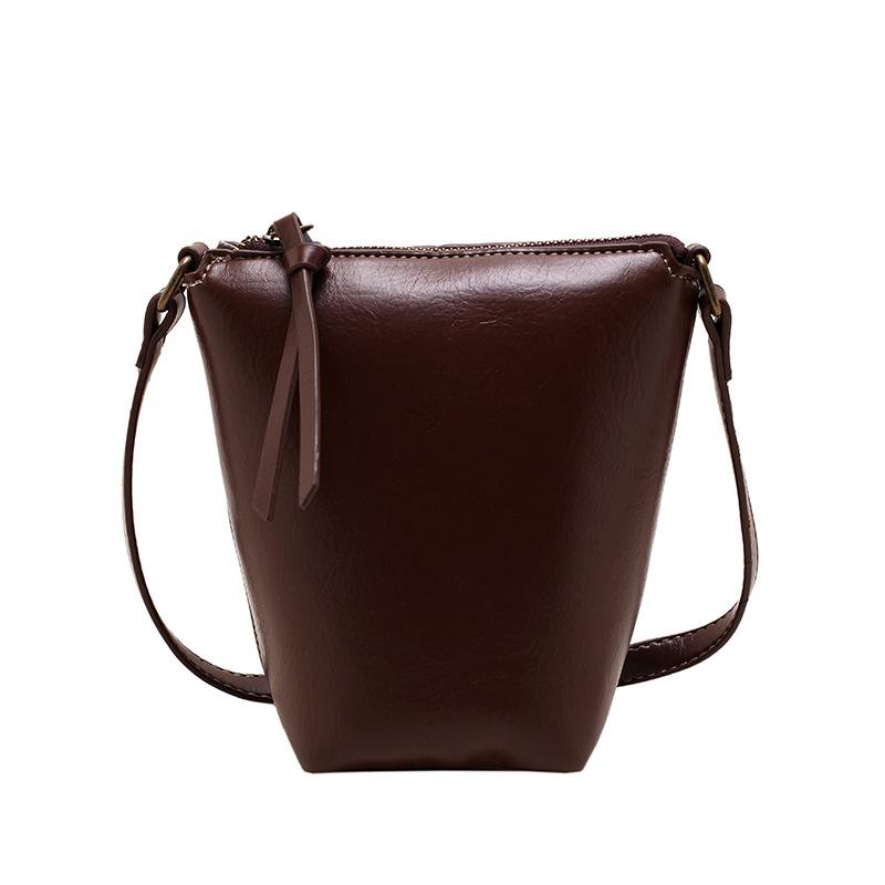 This Year's Popular Small Bags, Women's Striped Women's Bags, Fashionable and Versatile Shoulder Bags, Simple Messenger Mobile Phone Bucket Bags.