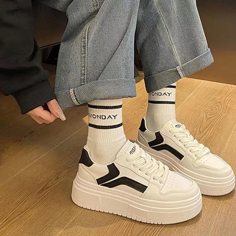 22 spring and autumn new student shoes casual sports thick baseplate shoes solid color