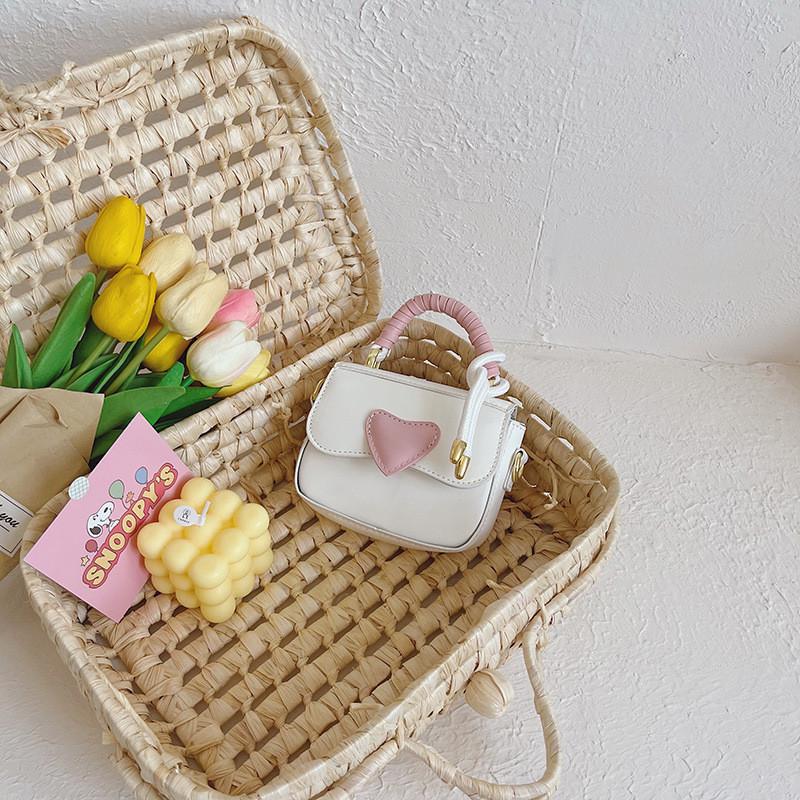 Trendy Mini Pu Handbag For Children Stylish Heart Design Cute Crossbody Bag