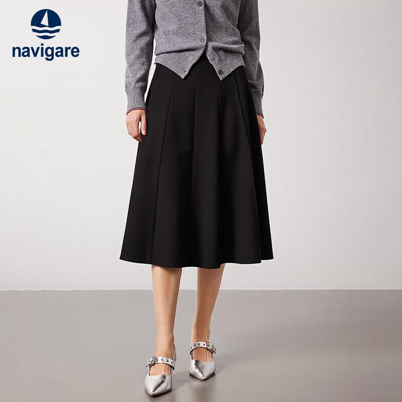 

Navigare Women s A-Line Midi Skirt M