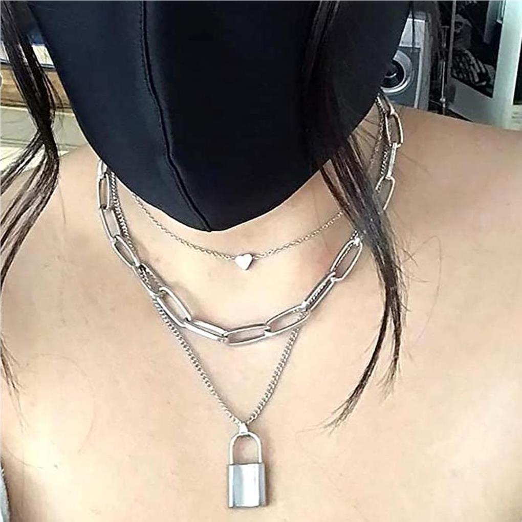 2Pcs Cute Lovely Lock Chain Waterproof Reusable Necklace Locks Pendant Wear-resistant Punk Necklaces for Women Clothes