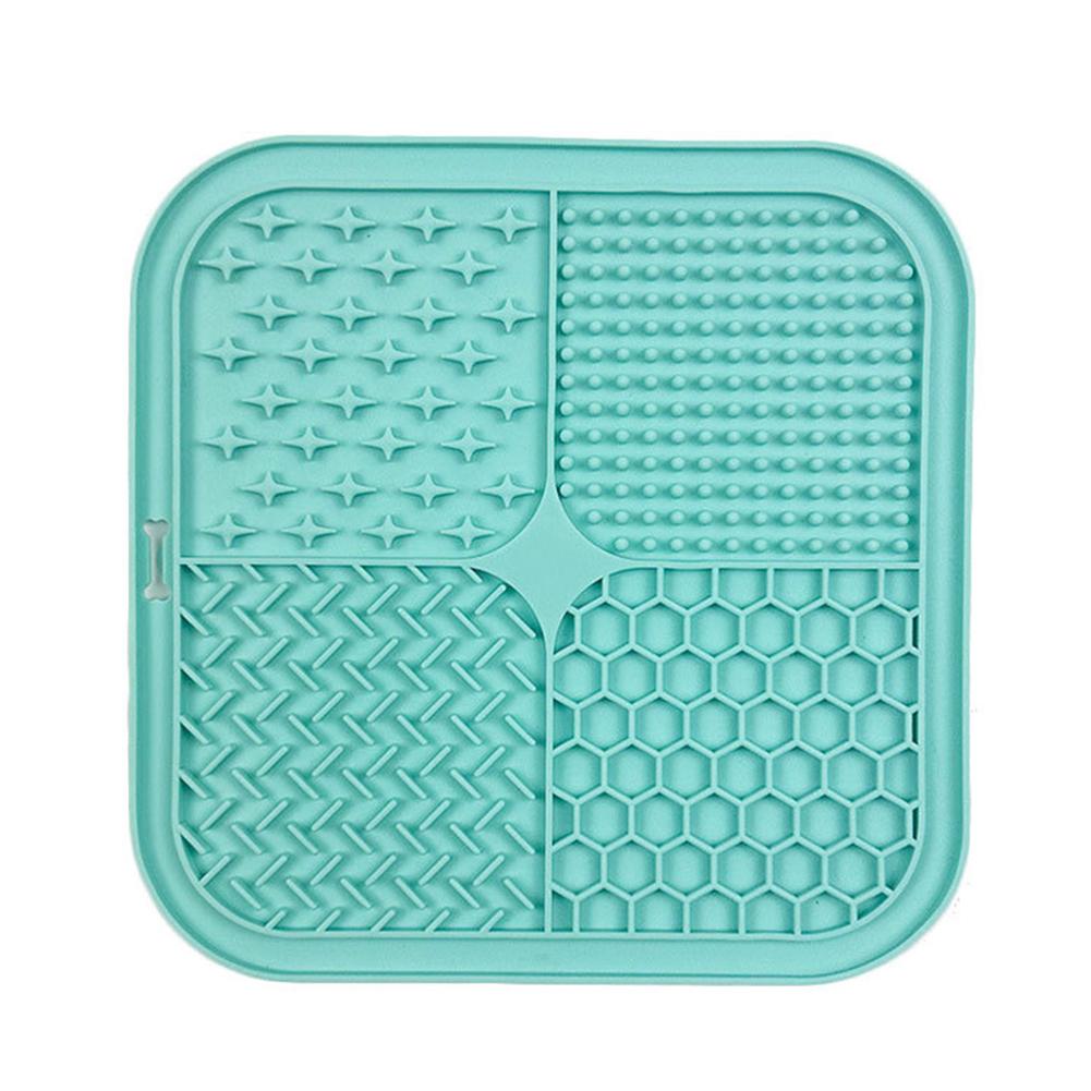 Silicone Dog Lick Mat With Suction Cup Slow Feeder Pet Bathing Distraction Pad Food Training Mat for Dogs Cats Pet Supplies