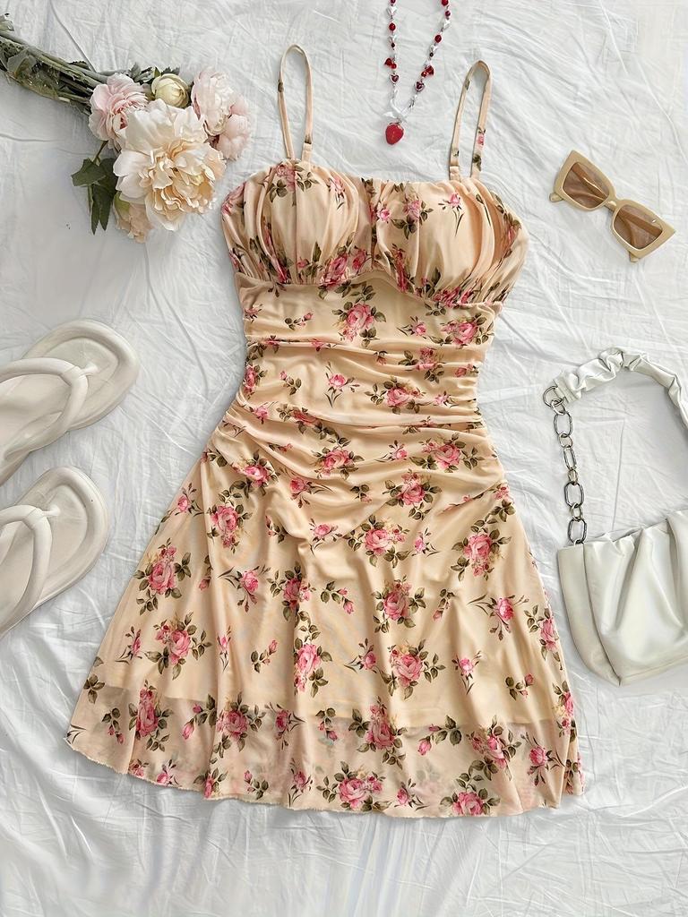 Abito con Spalline Sottili e Stampa Floreale Primavera/Estate 2025: Stile Vacanza Sexy a Vita Stretta per Donne