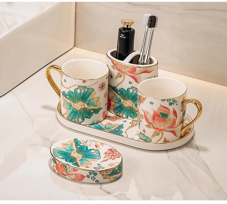 China-Chic Blue and White Ceramic Mouthwash Cup Set Household Toilet Couple Tooth Brush Cup Wash Set bathroom decor