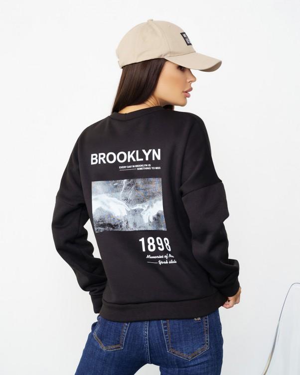 Warmes Sweatshirt mit ISSA Plus Aufdruck