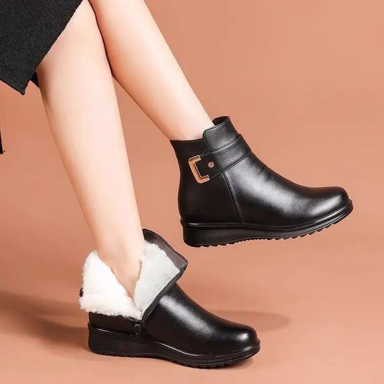 Women Ankle Boots  Autumn/winter Plush Short Tube Flat Soled Snow Boots New Simple Retro Zipper Warm Casual Cotton Boots