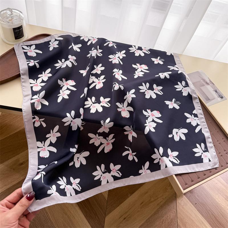 Vintage Printed Silk Like Small Square Scarf For Women Sun Protection 66*70cm