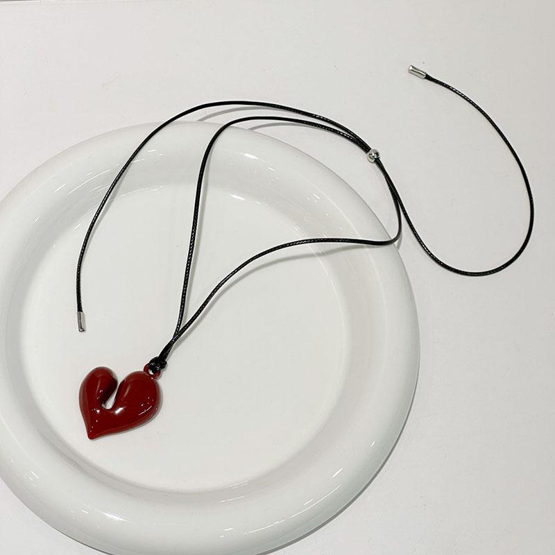 Korean Irregular Love Choker Necklace Trendy Rope Chain Pendant Sweater Necklace Collar For Women Girls Party Jewelry Gifts