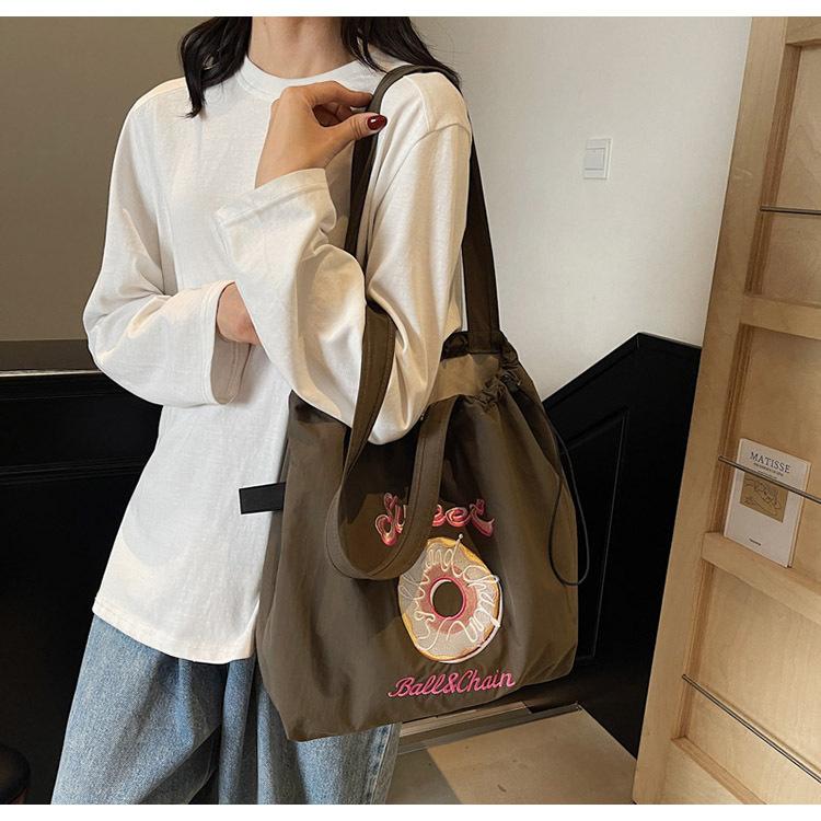 Embroidery Donut Nylon Bag Women's New Fashion Cartoon Commuter Bag Shoulder Handbag