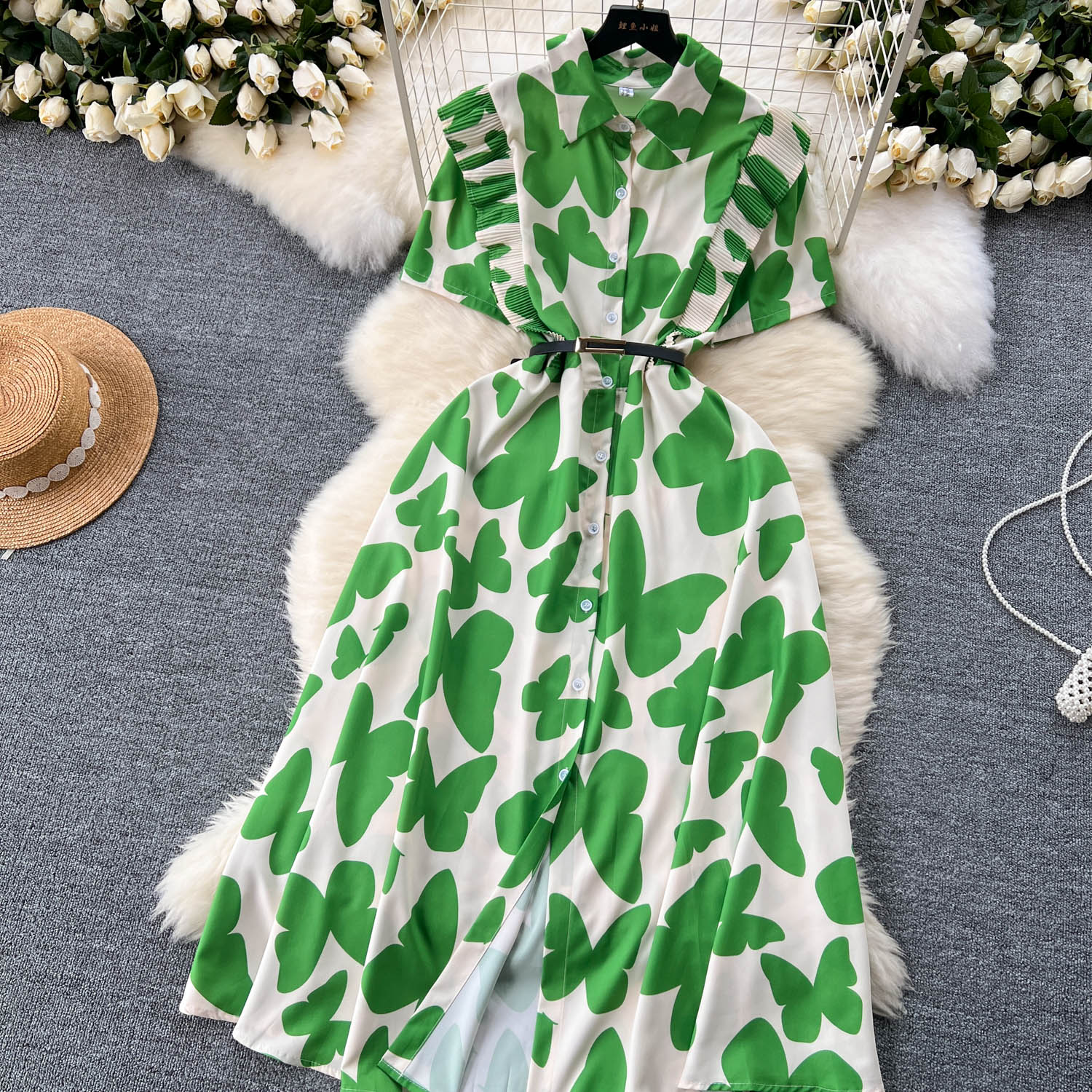 Шикарное элегантное облегающее платье с отложным воротником и принтом съедобных древесных — фото 9