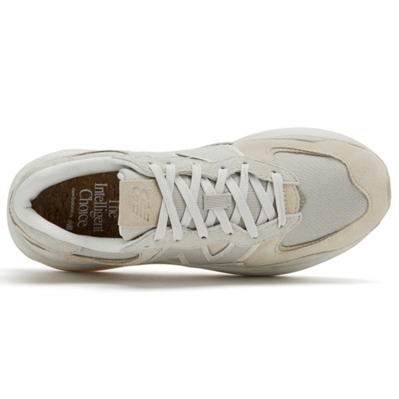 New Balance 57/40 Series Low Top Beige 'Gray Light Cream' Sneakers M5740UP