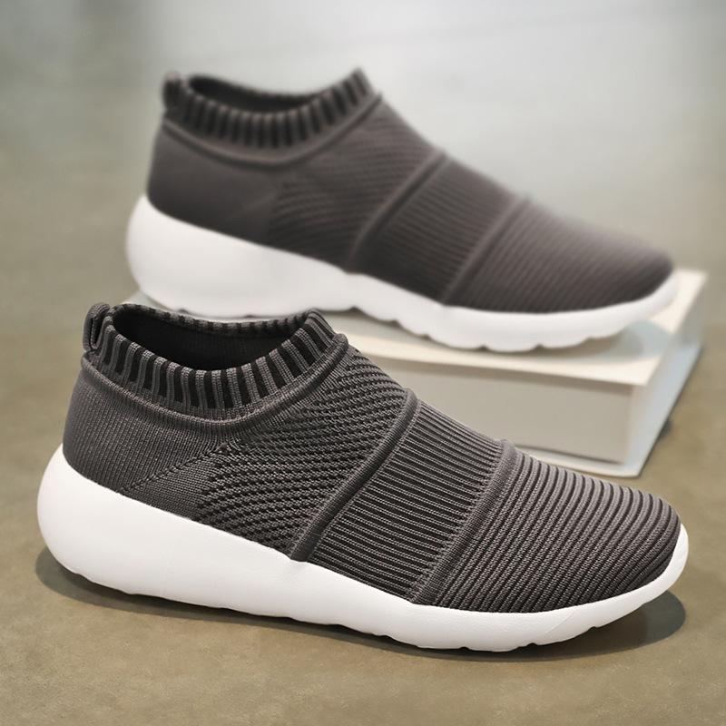 Ultra-light Summer Casual Socks Shoes Men's and Women's Breathable Elastic Lazy Board Shoes Fly-woven Sports Mesh Shoes