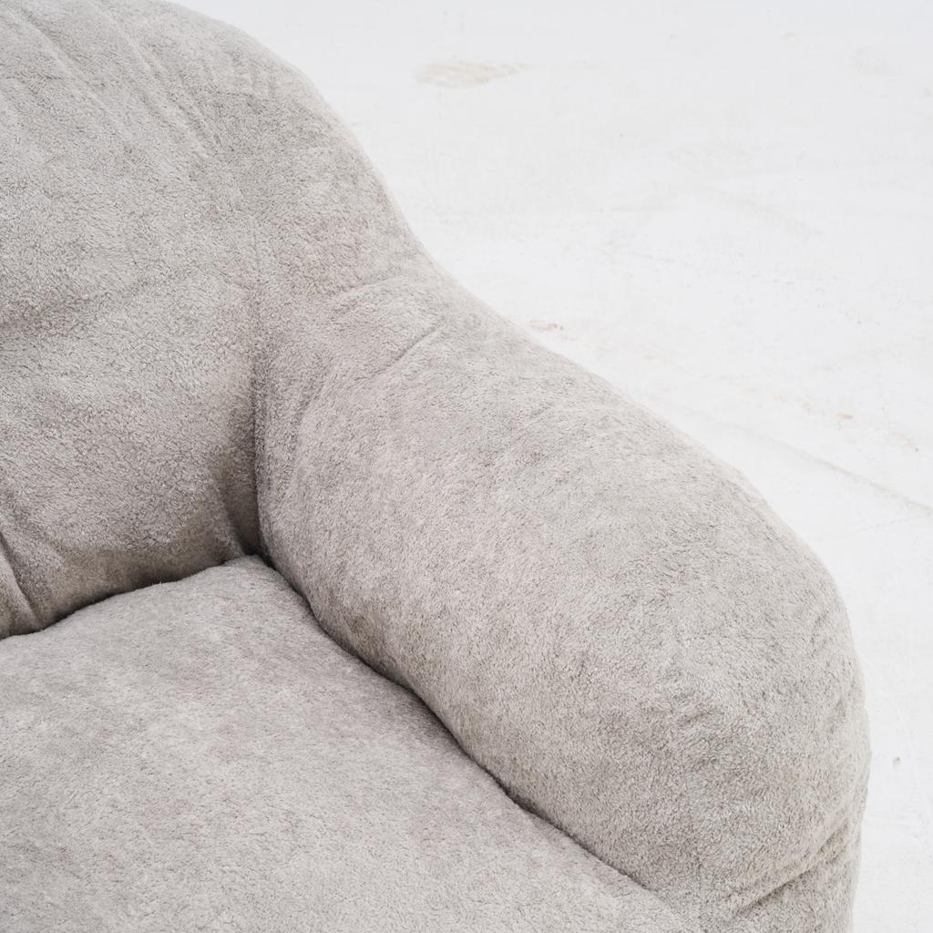 Bean Bag Chair with Shredded Sponge Filler ,Faux Fur Beanbag Sofa with Armrests , for Living Room, Bedroom & Reading,No Assembly Required ,Light Grey
