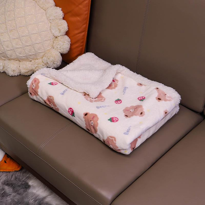 Plush Double-Layer Dog Blanket & Cushion - Thick, Anti-Dirt Cover for All Seasons