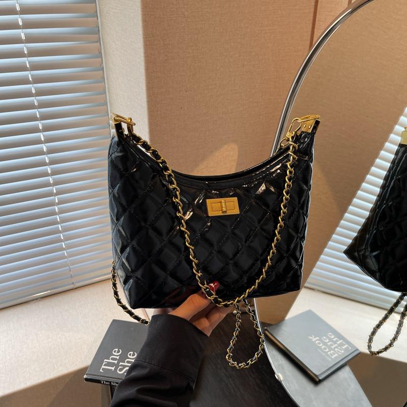 Underarm Bag Women's Large-capacity Autumn New Niche Diamond Chain Bag Fashionable Shoulder Crossbody Small Square Bag