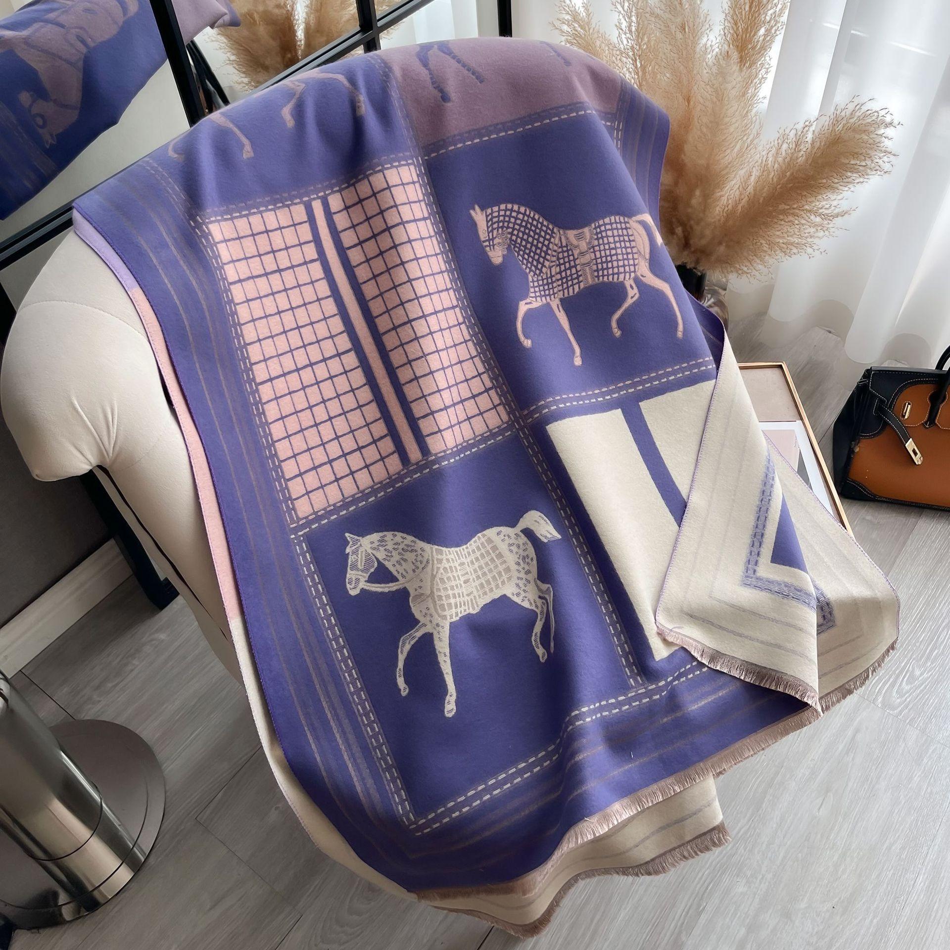 

Color Block Horse Collision Fashionable And Atmospheric Ladies Imitation Cashmere Warm Scarf Shawl Neck One Size фиолетовый