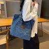 Stylish Light Blue Denim Tote Bag for Women Large Capacity, Zipper Closure, Casual Shoulder Handbag with Multiple Compartments