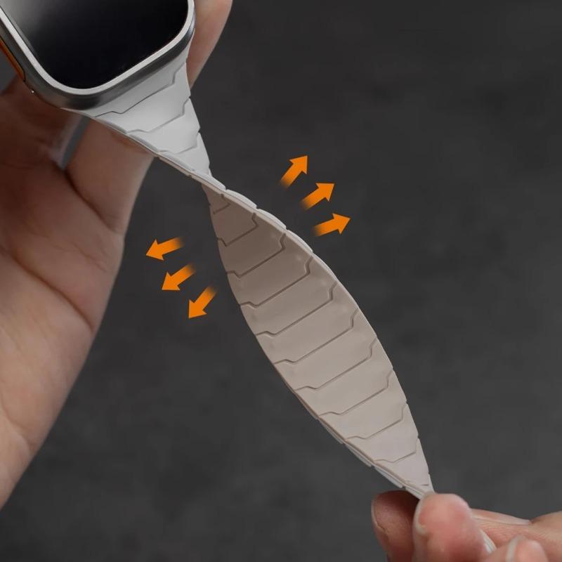 Two-tone strap for Apple watch ultra 3 49mm 45 44 38 40mm Magnetic sport band for iwatch 11 10 9 8 7 6 5 4 se3 Silicone Bracelet