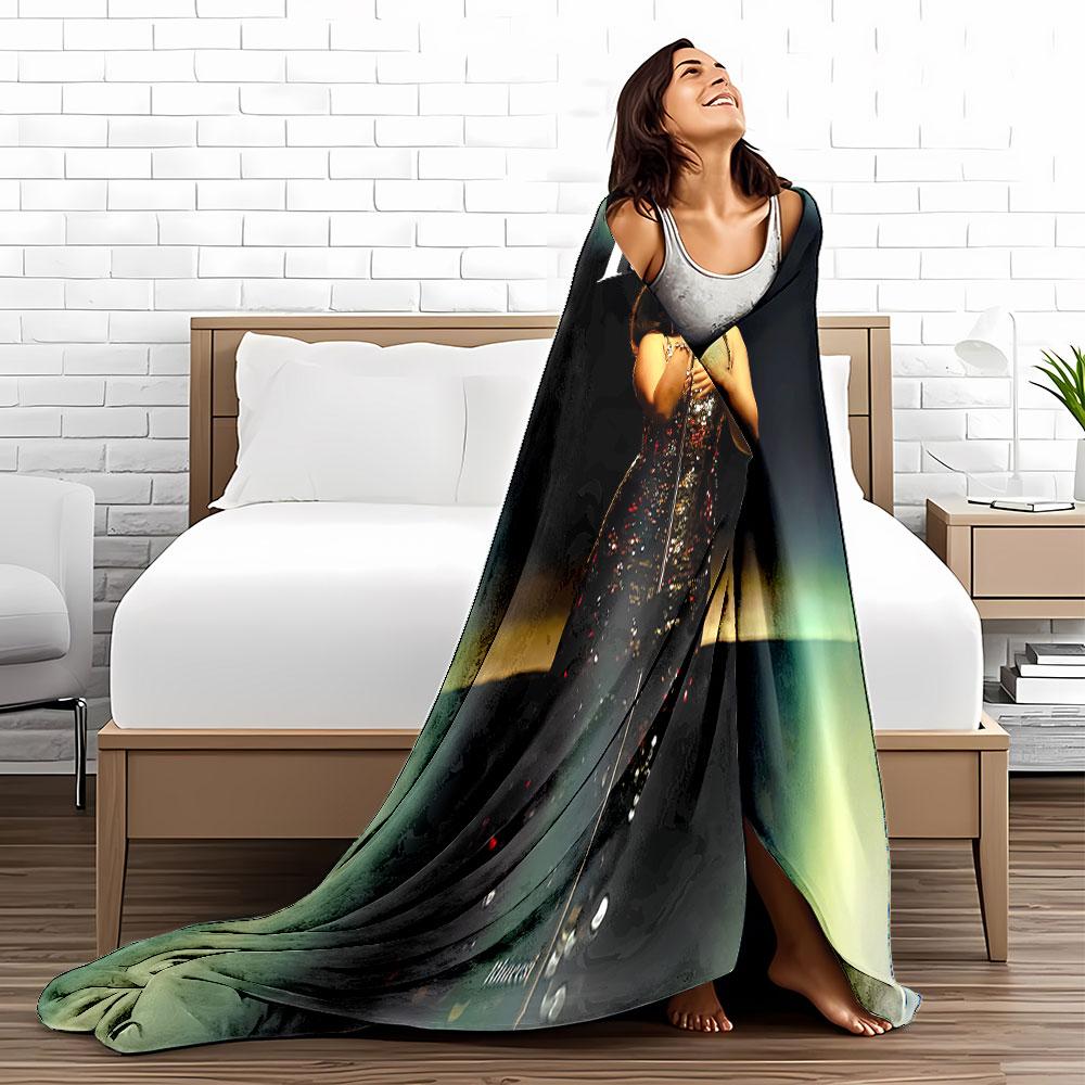 Singer In Sparkling Dress Blanket for All Seasons Blanket Lunch Break Throw Gift
