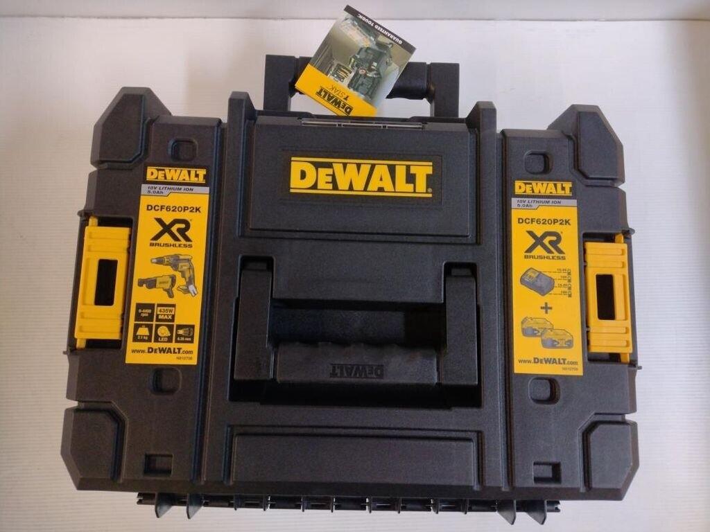 Магазинный шуруповёрт DeWalt DCF620DCF620P2K-QW