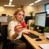 Portable Stress Relief Toy Strawberry Squeeze Toy Ball for Adults Soft TPR Fruit Finger Restlessness Reducer Fidget Focus Enhancer Party Favors