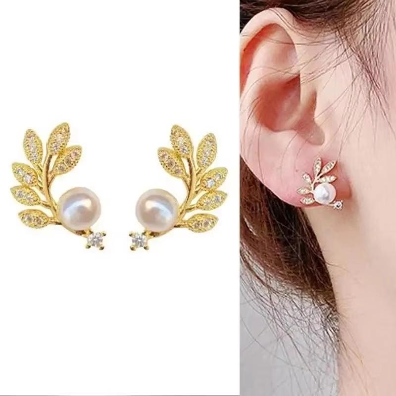 925 Silver Needle Korean Fashion Zircon Geometric Earrings For Women Jewelry Trending Luxury Crystal Cross Stud Earrings