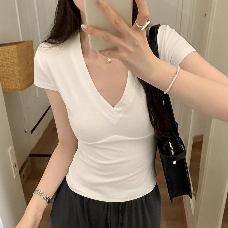 Women's White V-Neck Short-Sleeve Slim-Fit T-Shirt - Sexy Summer Style