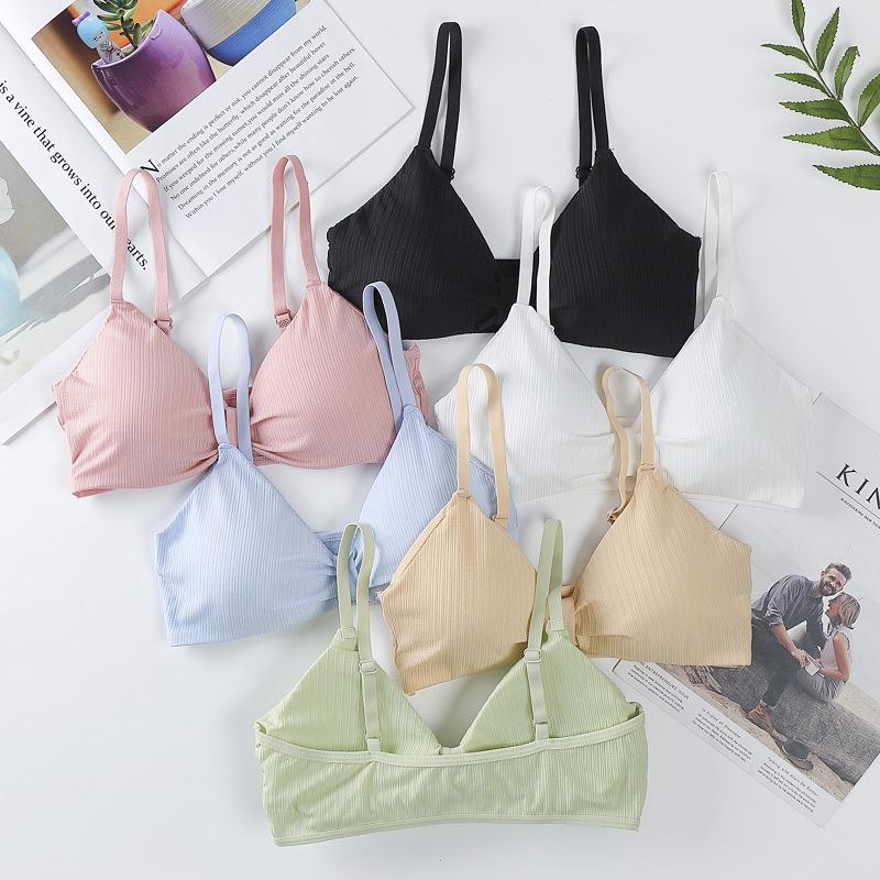 Ice Silk Ribbed Back Wrap Chest Adjustable Strap Bandeau Wire-Free Bra for Women