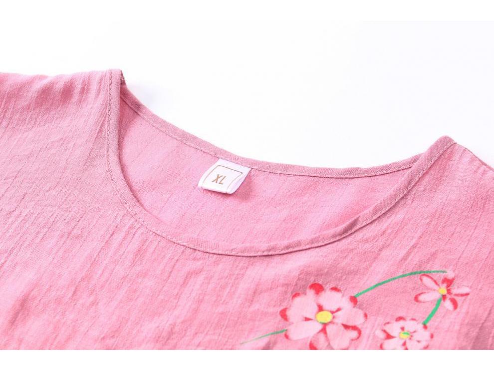 Women's Summer Cotton Linen Short-Sleeved Two-Piece Set: Grandma Mom Pajama Top and Pants.