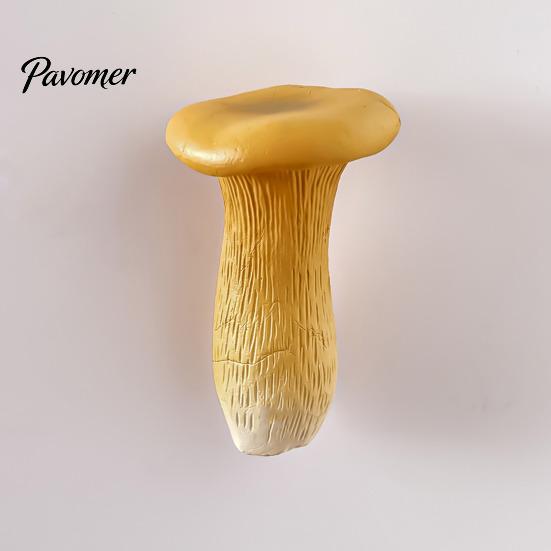 Mushroom Fridge Magnets 3D Refrigerator Magnet, Resin Fake Decorative Small Memo Holders Photo Notes Holder for Whiteboard Cabinet Kitchen Magnetic