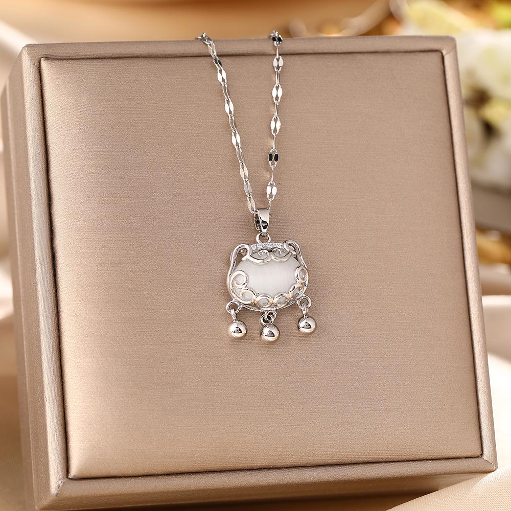 Women's Silver Titanium Steel Necklace with Micro-Inlaid Zircon - Elegant, Durable Clavicle Chain Jewelry