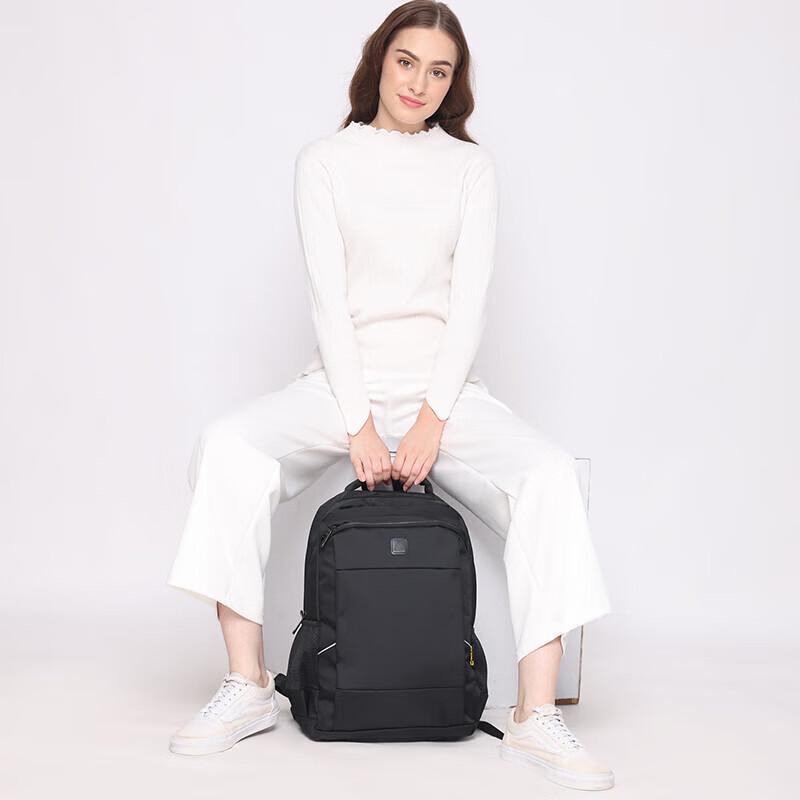 TRAVEL BLUE 3050 Expert Series Lightweight Backpack